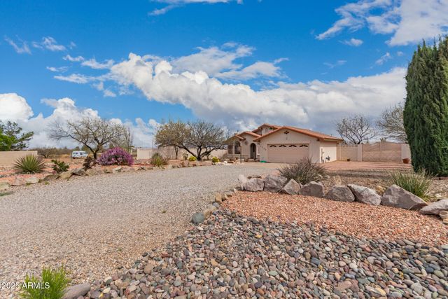 4225 S COMANCHE Drive, Sierra Vista, AZ 85650