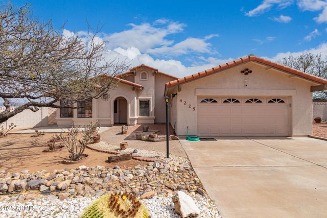 4225 S COMANCHE Drive, Sierra Vista, AZ 85650