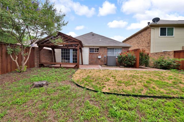 3116 Silver Springs Lane, Richardson, TX 75082