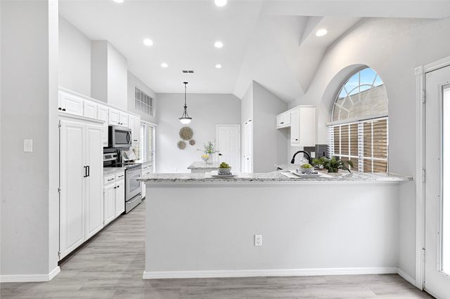 3116 Silver Springs Lane, Richardson, TX 75082