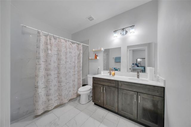 2021 HINES AVENUE, Alva, FL 33920