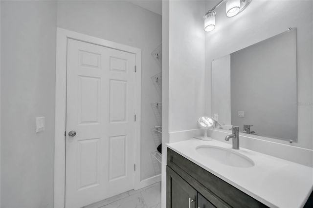 2021 HINES AVENUE, Alva, FL 33920