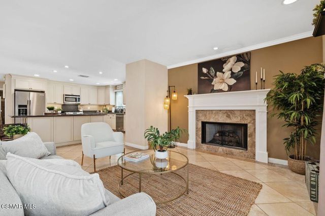 23805 Mobile Street, West Hills, CA 91307