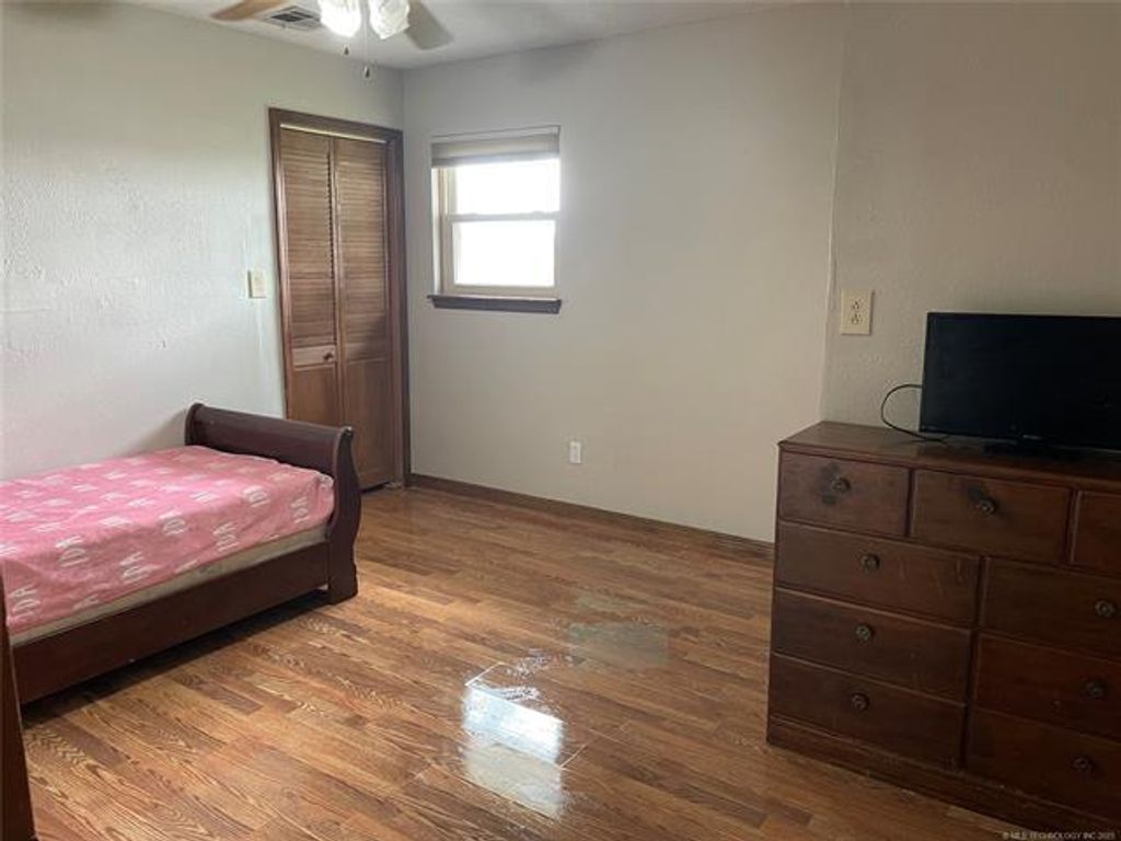 Image 18 of property listing at 20750 S 580 Road, Fairland, OK 74343