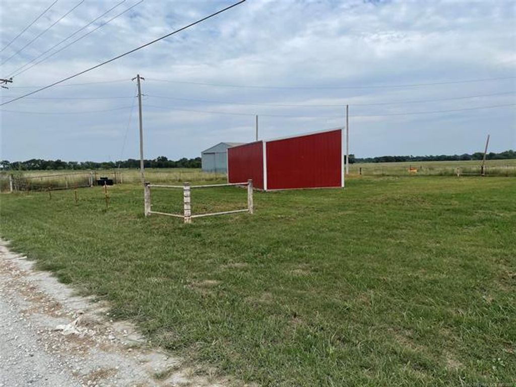 Image 22 of property listing at 20750 S 580 Road, Fairland, OK 74343