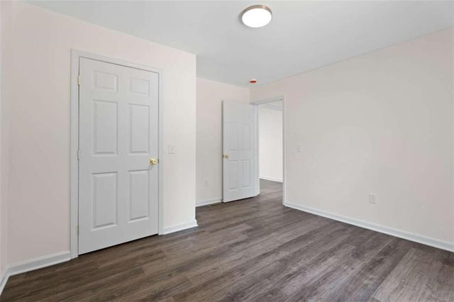 289 Singley Drive, Locust Grove, GA 30248