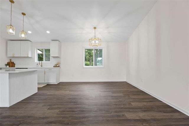 289 Singley Drive, Locust Grove, GA 30248