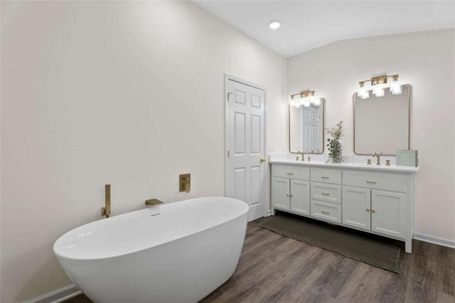 289 Singley Drive, Locust Grove, GA 30248