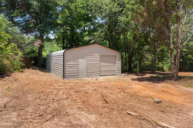 289 Singley Drive, Locust Grove, GA 30248