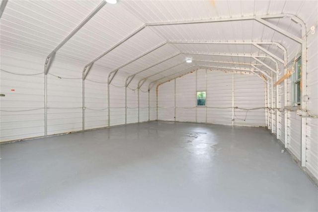 289 Singley Drive, Locust Grove, GA 30248