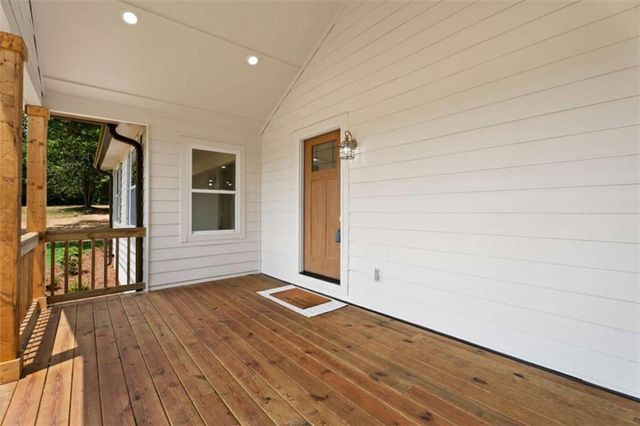 289 Singley Drive, Locust Grove, GA 30248