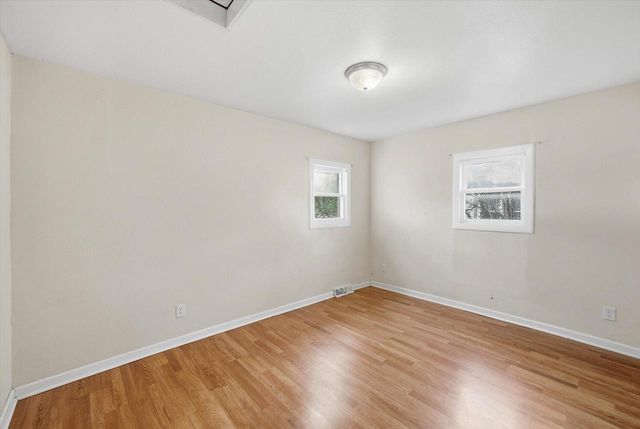 12418 W Fairmont AVENUE, Butler, WI 53007