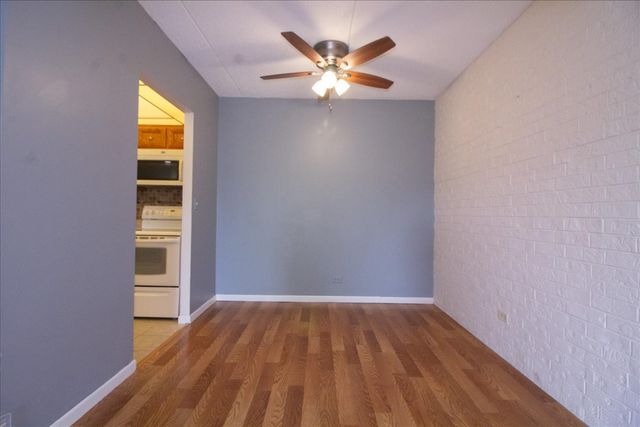 1424 Woodbridge Road 2C, Joliet, IL 60436