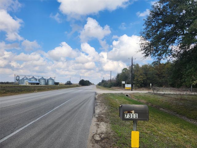7311 Fm 2403 Road, Alvin, TX 77511