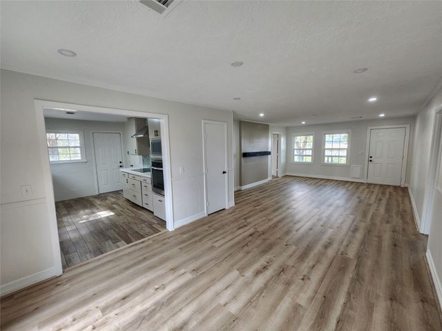 7311 Fm 2403 Road, Alvin, TX 77511