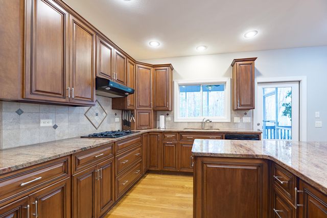 214 Holly Lane, Mc Cormick, SC 29835