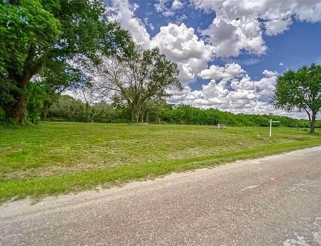 11710 MEADOWDALE DRIVE, Tampa, FL 33625