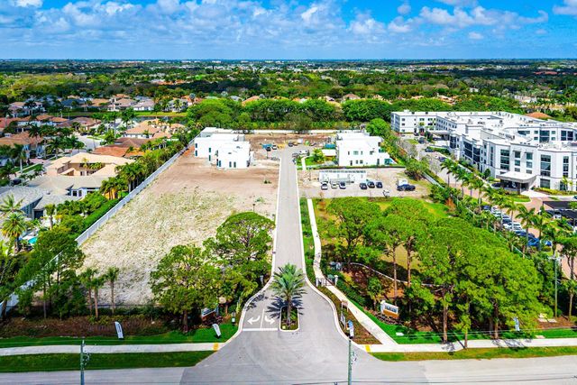 16709 Mosaic Place, Delray Beach, FL 33446
