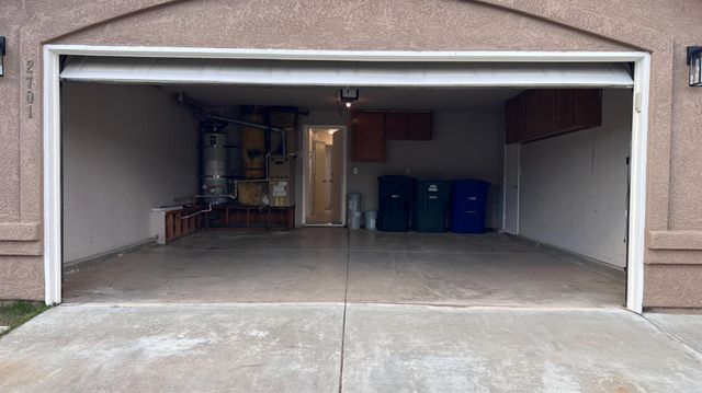 2701 Mozart Dr, Modesto, CA 95358