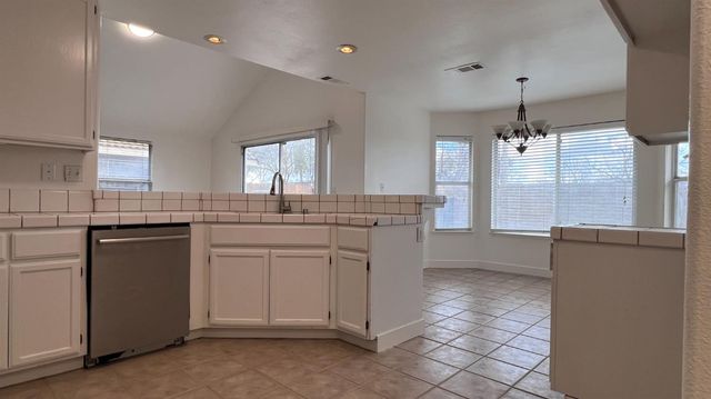 2701 Mozart Dr, Modesto, CA 95358