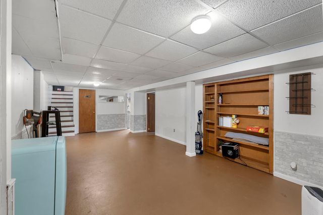 1673 Craig Place, Saint Paul, MN 55119