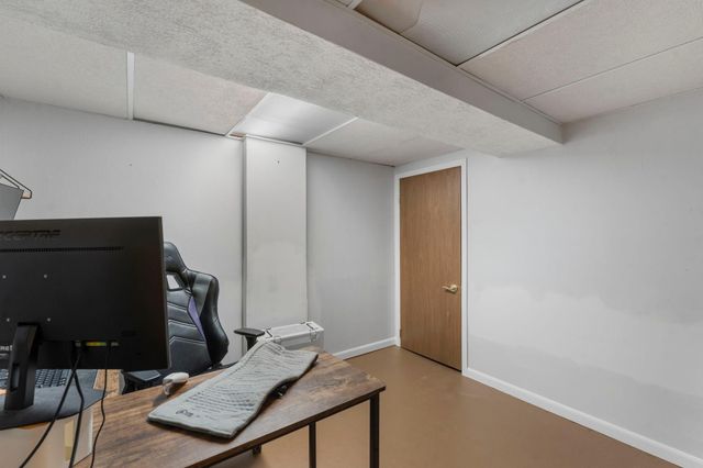 1673 Craig Place, Saint Paul, MN 55119