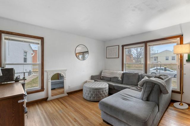 1673 Craig Place, Saint Paul, MN 55119