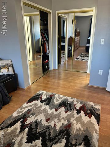 34820 Valleyview Drive C5, Sterling Heights, MI 48312