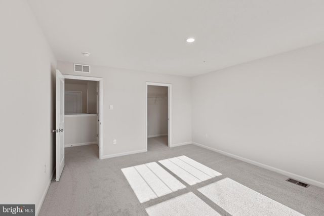 5222 MANOR PARK DR, Upper Marlboro, MD 20772