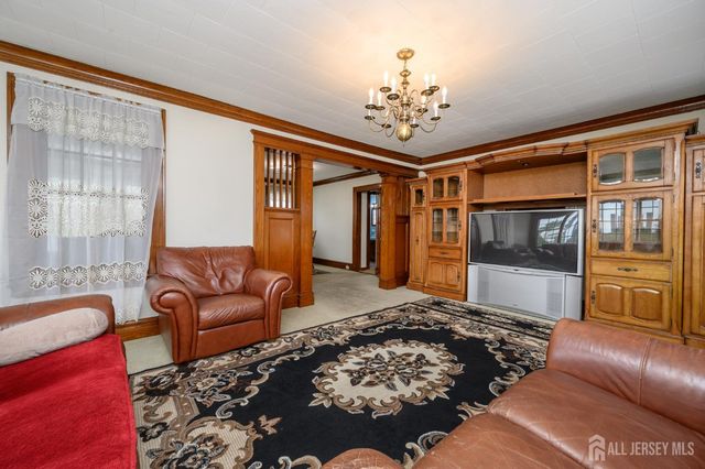 938 Ray Avenue, Union Twp, NJ 07083