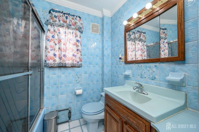 938 Ray Avenue, Union Twp, NJ 07083