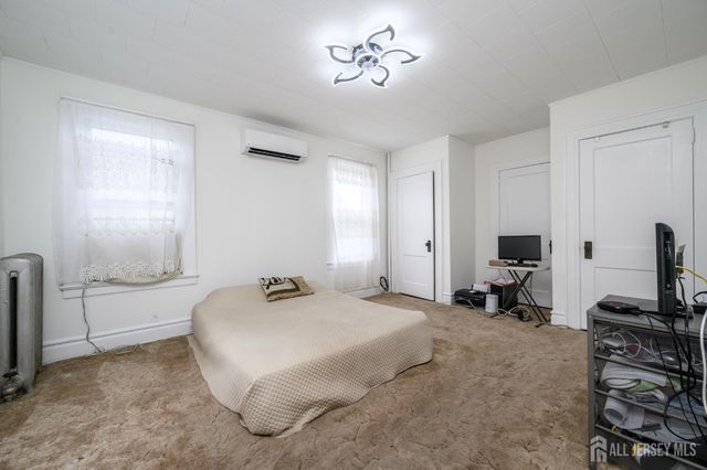 938 Ray Avenue, Union Twp, NJ 07083