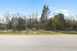 120 Las Alturas DR, Elgin, TX 78621