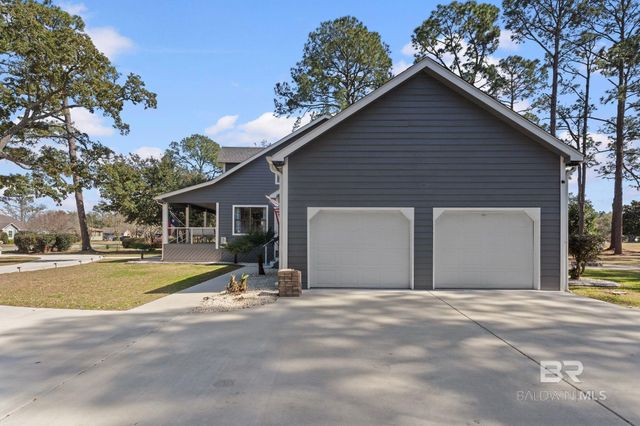 437 Wedgewood Drive, Gulf Shores, AL 36542