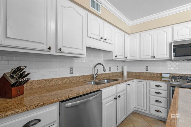 437 Wedgewood Drive, Gulf Shores, AL 36542