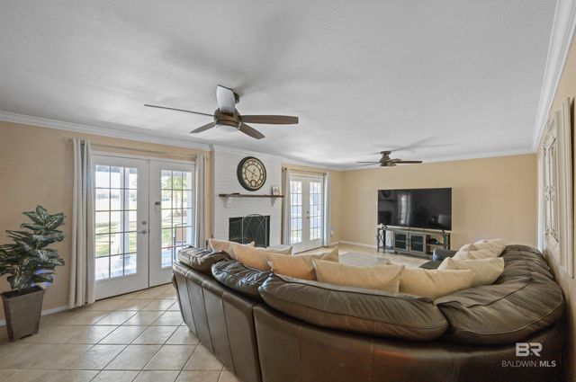 437 Wedgewood Drive, Gulf Shores, AL 36542