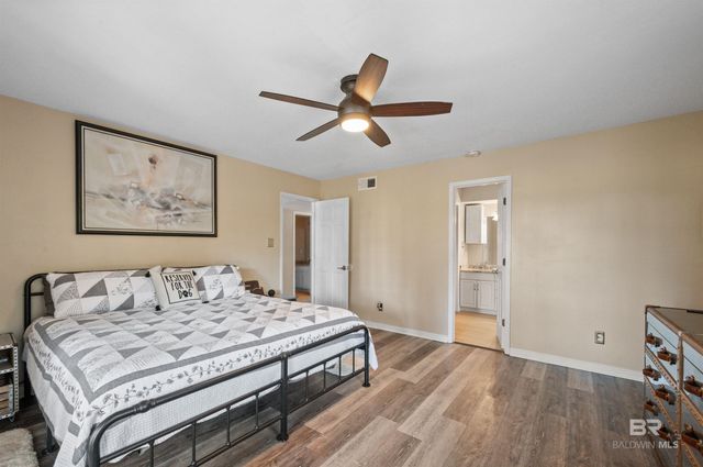 437 Wedgewood Drive, Gulf Shores, AL 36542