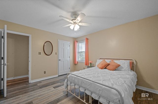 437 Wedgewood Drive, Gulf Shores, AL 36542