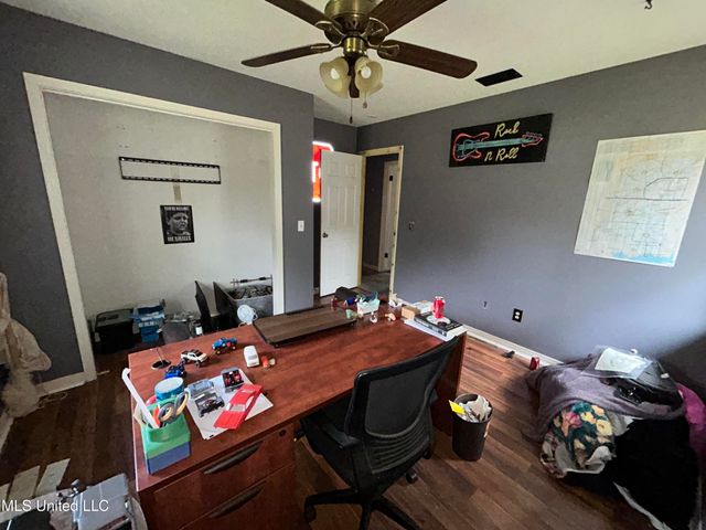 732 Thornton Drive, Columbus, MS 39702