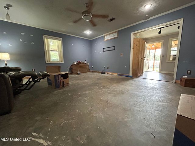 732 Thornton Drive, Columbus, MS 39702