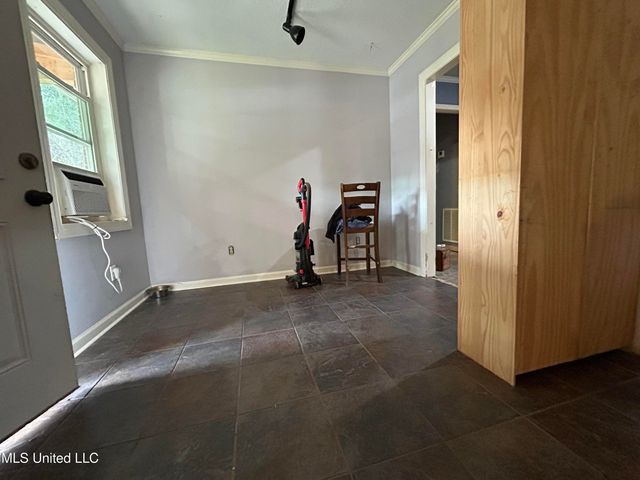 732 Thornton Drive, Columbus, MS 39702