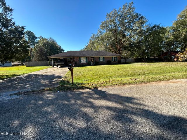 732 Thornton Drive, Columbus, MS 39702