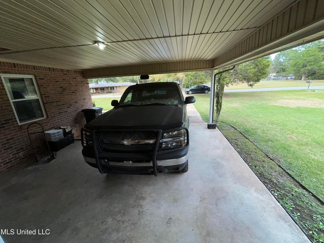 732 Thornton Drive, Columbus, MS 39702