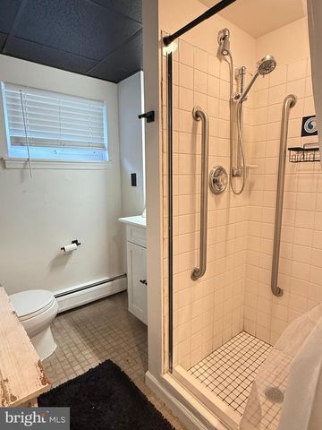 9319 MARSDEN ST, Philadelphia, PA 19114
