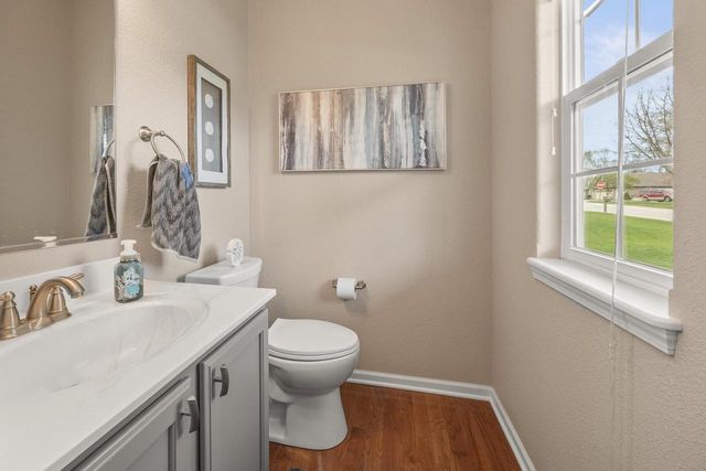 9423 33rd STREET, Franklin, WI 53132