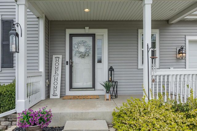 9423 33rd STREET, Franklin, WI 53132