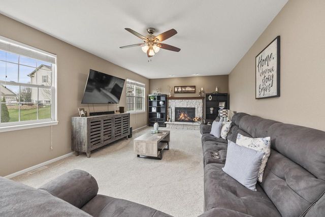 9423 33rd STREET, Franklin, WI 53132
