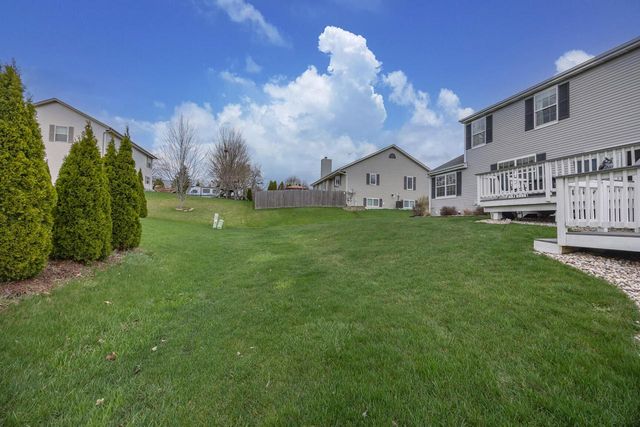 9423 33rd STREET, Franklin, WI 53132