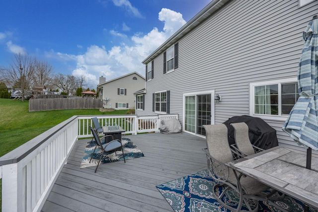 9423 33rd STREET, Franklin, WI 53132