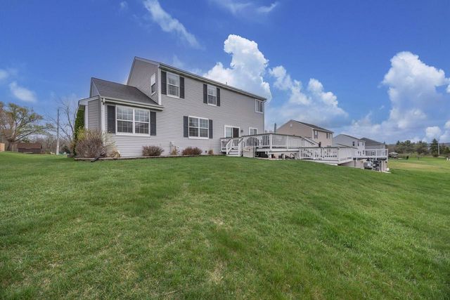 9423 33rd STREET, Franklin, WI 53132